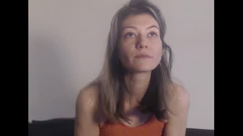 Snapshot of deelightfull chatting on January 14, 2025, 9:35 am Deelightfull online show from January 14, 2025, 9:35 am