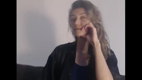 Snapshot of deelightfull chatting on January 27, 2025, 11:11 am Deelightfull online show from January 27, 2025, 11:11 am