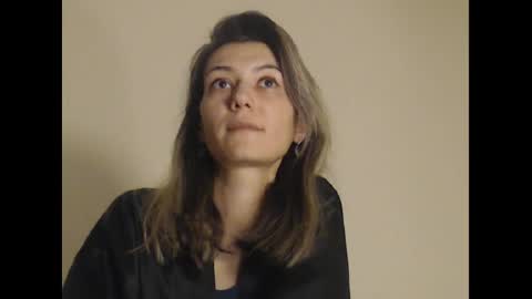 Snapshot of deelightfull chatting on February 6, 2025, 7:29 pm Deelightfull online show from February 6, 2025, 7:29 pm