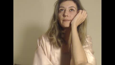 Snapshot of deelightfull chatting on February 12, 2025, 6:30 pm Deelightfull online show from February 12, 2025, 6:30 pm