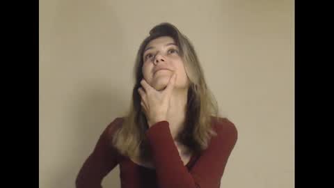 Snapshot of deelightfull chatting on February 19, 2025, 5:27 pm Deelightfull online show from February 19, 2025, 5:27 pm