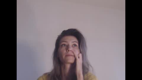 Snapshot of deelightfull chatting on September 28, 2025, 7:47 am Deelightfull online show from September 28, 2025, 7:47 am