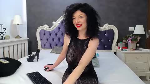 DeenaJay online show from February 26, 2025, 9:42 am