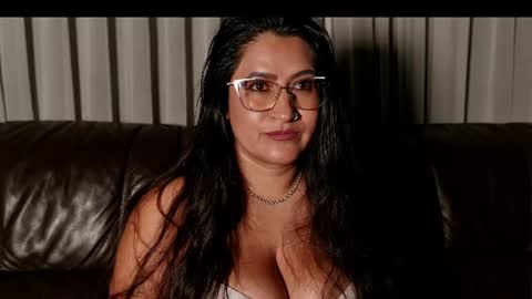 Snapshot of deesseluxure_ chatting on July 30, 2026, 6:45 am Andre online show from July 30, 2026, 6:45 am