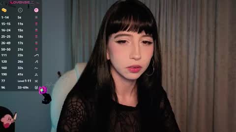 Stephanie.e  online show from November 26, 2025, 1:28 am