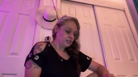 Tori online show from May 12, 2026, 3:14 am