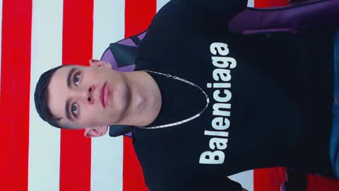 Snapshot of deiby_baby chatting on December 4, 2024, 11:02 pm DEIBY online show from December 4, 2024, 11:02 pm