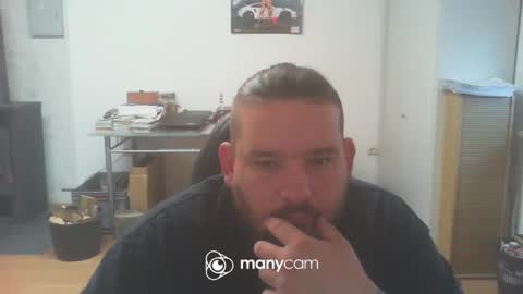 Snapshot of deinspielzeug87 chatting on December 16, 2024, 10:08 am deinspielzeug87 online show from December 16, 2024, 10:08 am