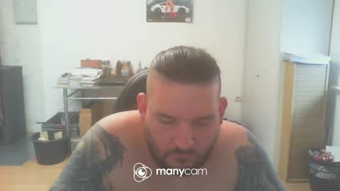 Snapshot of deinspielzeug87 chatting on January 29, 2025, 9:23 am deinspielzeug87 online show from January 29, 2025, 9:23 am