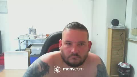 Snapshot of deinspielzeug87 chatting on May 17, 2026, 1:40 pm deinspielzeug87 online show from May 17, 2026, 1:40 pm