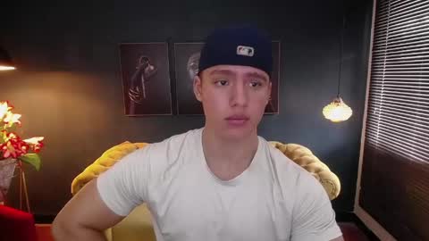 Snapshot of deivid_parker chatting on May 2, 2026, 2:11 pm Deivid online show from May 2, 2026, 2:11 pm