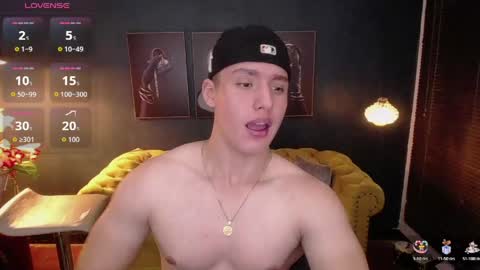 Snapshot of deivid_parker chatting on May 23, 2026, 2:28 am Deivid online show from May 23, 2026, 2:28 am
