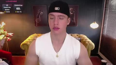 Snapshot of deivid_parker chatting on June 5, 2026, 2:23 pm Deivid online show from June 5, 2026, 2:23 pm
