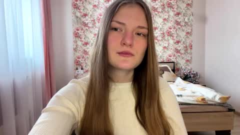 Snapshot of dejameneal chatting on February 7, 2026, 8:51 am Mila online show from February 7, 2026, 8:51 am