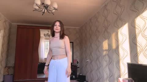 Hello My name is Molly online show from April 23, 2026, 2:41 pm