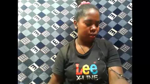 deliah712909 online show from November 5, 2025, 4:56 am