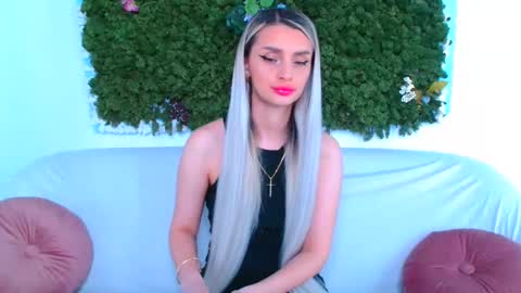 Snapshot of deliciaalove chatting on April 2, 2026, 6:49 pm deliciaalove online show from April 2, 2026, 6:49 pm