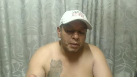 delicioso1223 online show from June 19, 2026, 12:48 am