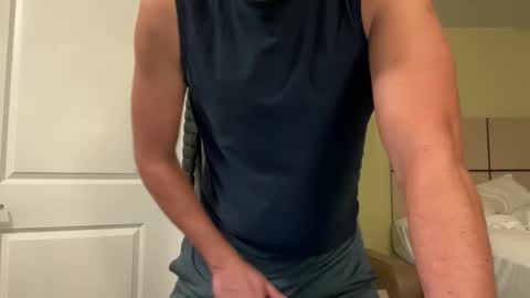 delicioso4u online show from December 22, 2025, 3:25 am