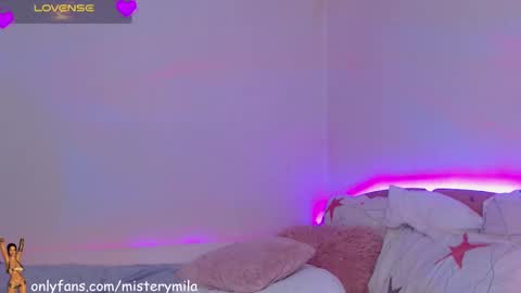 Snapshot of delicious_mila chatting on December 18, 2024, 7:41 pm Mila online show from December 18, 2024, 7:41 pm