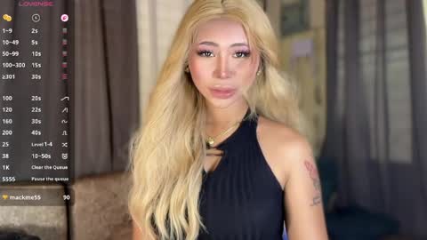 Hello your loving faye 3 online show from April 17, 2026, 6:05 am