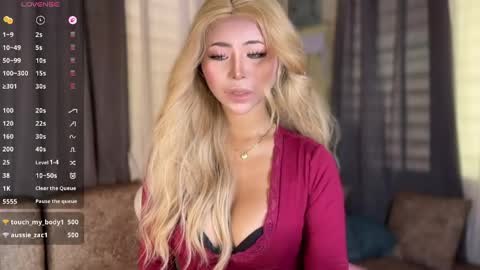 Hello your loving faye 3 online show from April 21, 2026, 7:03 am