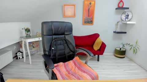 DeliciousLolly online show from February 12, 2025, 4:23 am