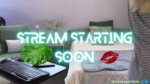 Kitty online show from January 14, 2026, 6:52 am