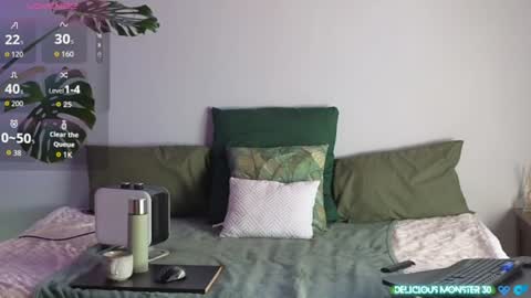 Snapshot of deliciousmonster30 chatting on June 9, 2026, 8:04 am Kitty online show from June 9, 2026, 8:04 am