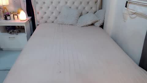    online show from December 13, 2024, 3:05 am