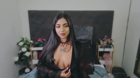 Snapshot of delilah_blazee chatting on July 2, 2026, 4:07 am Delilah Blaze online show from July 2, 2026, 4:07 am
