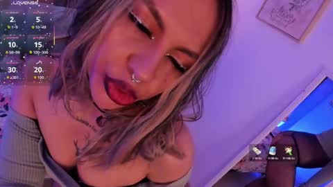 della online show from October 23, 2025, 8:18 pm