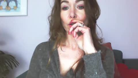 Snapshot of delilah_sweet chatting on March 31, 2026, 3:23 pm delilah_sweet online show from March 31, 2026, 3:23 pm