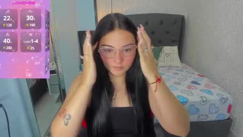 delilaquinn online show from March 1, 2025, 12:34 pm