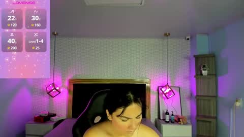 delilaquinn online show from March 5, 2025, 12:11 pm