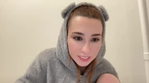 Delivery      online show from January 21, 2025, 11:02 pm