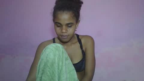 Snapshot of delphineee chatting on April 29, 2026, 5:41 pm delphine online show from April 29, 2026, 5:41 pm