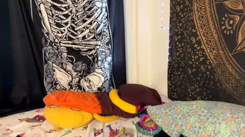 TankinBody online show from December 19, 2024, 7:51 pm