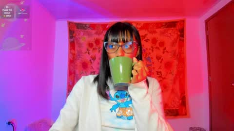 demeter__ online show from April 2, 2026, 11:35 pm