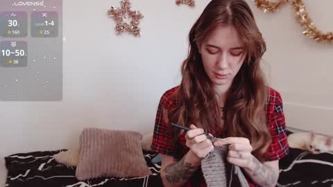 Snapshot of demiamour chatting on December 31, 2024, 10:58 am Demi. not your babybabebb and other shit online show from December 31, 2024, 10:58 am