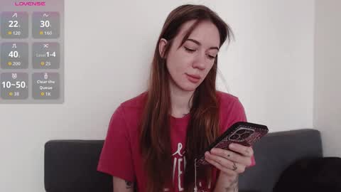 Snapshot of demiamour chatting on September 18, 2025, 9:44 am Demi. not your babybabebb and other shit online show from September 18, 2025, 9:44 am