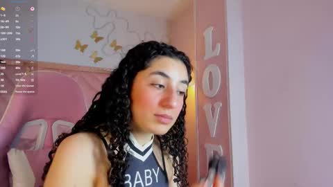 Snapshot of demijones_ chatting on November 15, 2025, 3:59 am Demi online show from November 15, 2025, 3:59 am