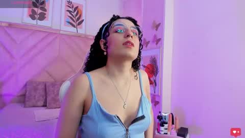 Demi online show from February 11, 2026, 3:44 am