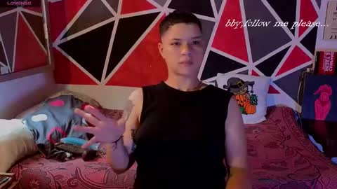 DEMI online show from November 3, 2025, 8:43 pm