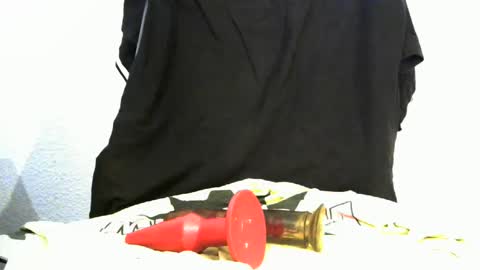 Snapshot of demo333 chatting on December 18, 2024, 8:25 pm Frank online show from December 18, 2024, 8:25 pm