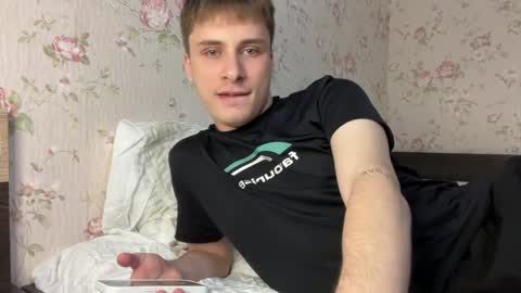 denflexqw online show from April 23, 2026, 5:04 pm