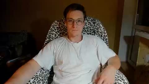 Snapshot of deni_boy99 chatting on June 13, 2026, 8:40 pm Deni online show from June 13, 2026, 8:40 pm