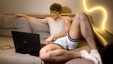 Snapshot of deniel_horny chatting on June 21, 2026, 5:26 pm Deni online show from June 21, 2026, 5:26 pm