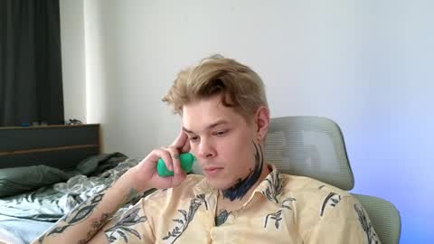 Denis online show from May 14, 2026, 12:01 pm