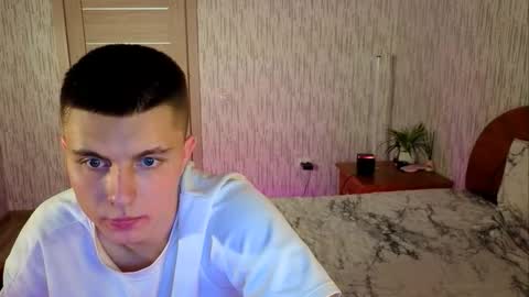 Snapshot of denissofia chatting on October 20, 2025, 4:51 pm denissofia online show from October 20, 2025, 4:51 pm